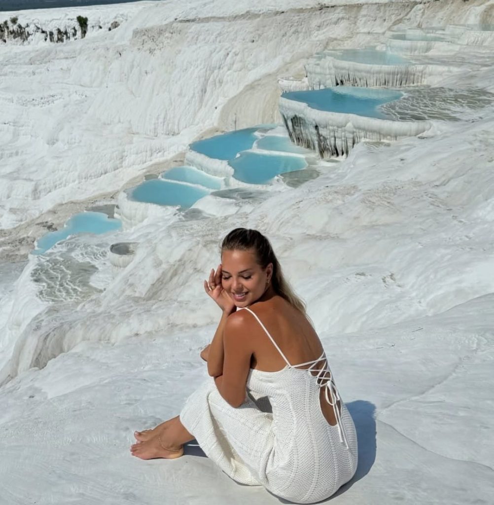 Günübirlik Pamukkale Turu – Pamukkale Travertenleri ve Hierapolis Turu