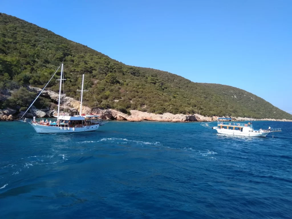 Bodrum Black Island Boat Trips