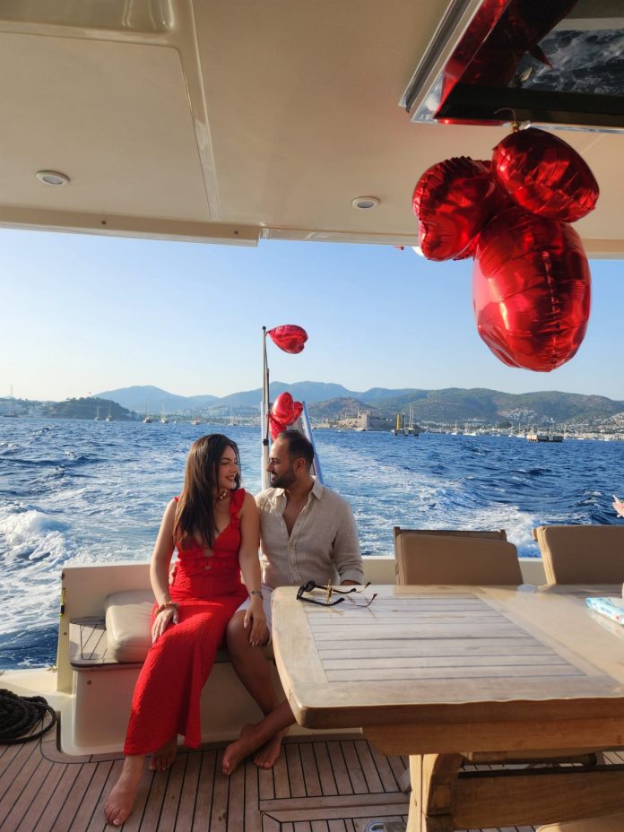 Romantic Marriage Proposal in Didim