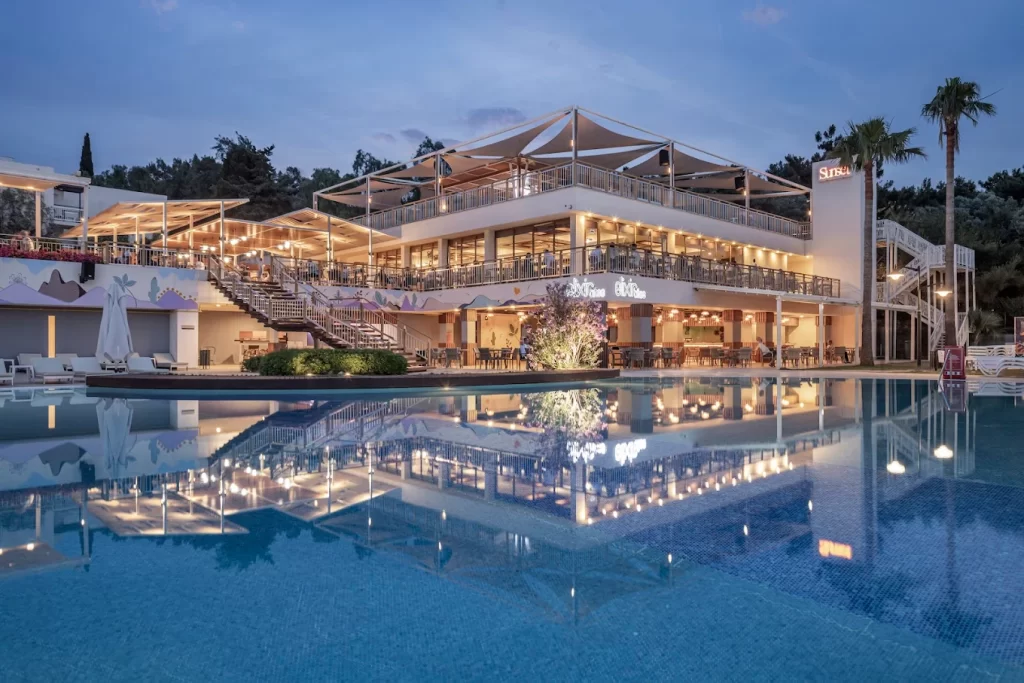 DoubleTree by Hilton Bodrum Işıl Club 